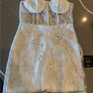 Lulu's White Floral Dress